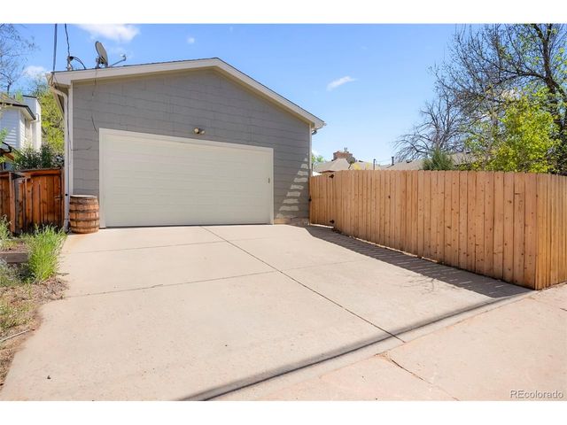 1679 S Downing St, Denver, CO 80210