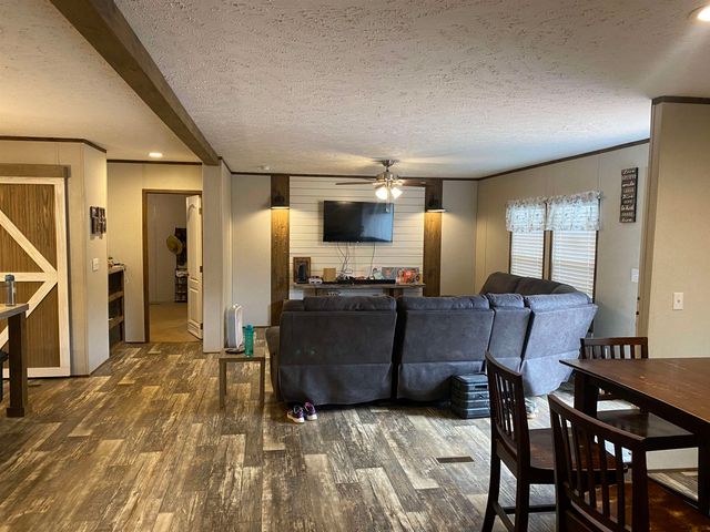 525 SEWELL BOTTOM RD, Adamsville, TN 38310