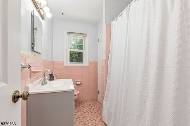 1422 Graymill Dr, Scotch Plains Twp., NJ 07076