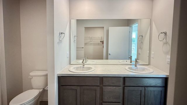 10194 W Sorenstam Rd, Cheney, WA 99004