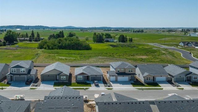 10194 W Sorenstam Rd, Cheney, WA 99004