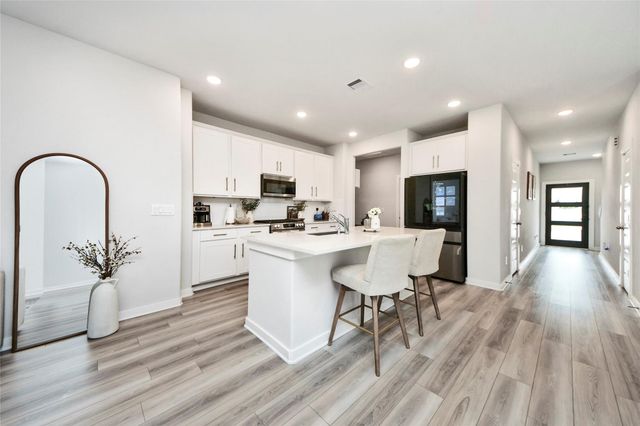 8646 Blueberry Ash Street, Magnolia, TX 77354