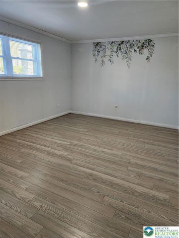 422 Belvidere Street, Nazareth Boro, PA 18064