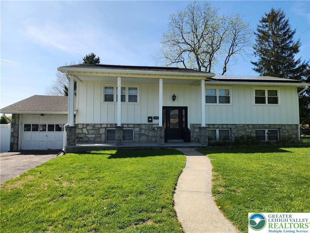 422 Belvidere Street, Nazareth Boro, PA 18064
