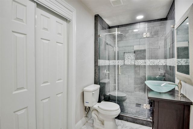 1722 Northbrook Court, Arlington, TX 76012