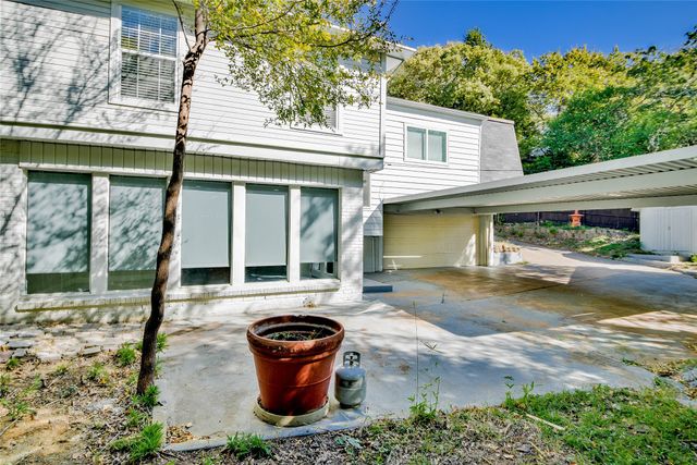 1722 Northbrook Court, Arlington, TX 76012