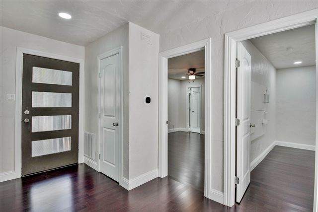 1722 Northbrook Court, Arlington, TX 76012