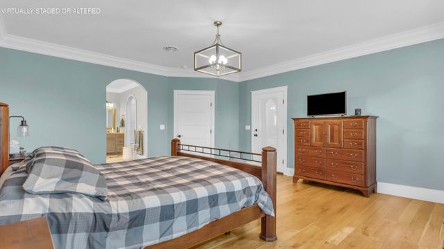 7020 Clarissa Drive, Ooltewah, TN 37363