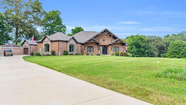 7020 Clarissa Drive, Ooltewah, TN 37363