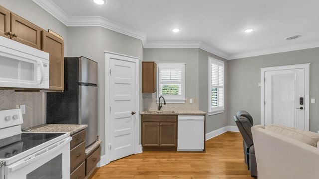 7020 Clarissa Drive, Ooltewah, TN 37363