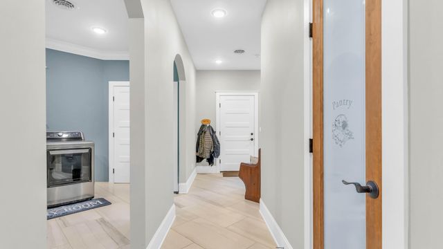 7020 Clarissa Drive, Ooltewah, TN 37363