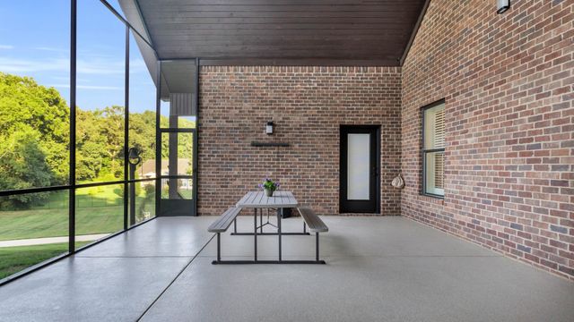 7020 Clarissa Drive, Ooltewah, TN 37363