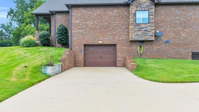 7020 Clarissa Drive, Ooltewah, TN 37363
