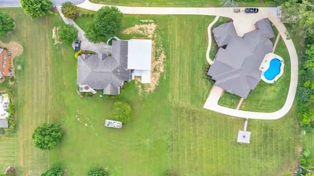 7020 Clarissa Drive, Ooltewah, TN 37363