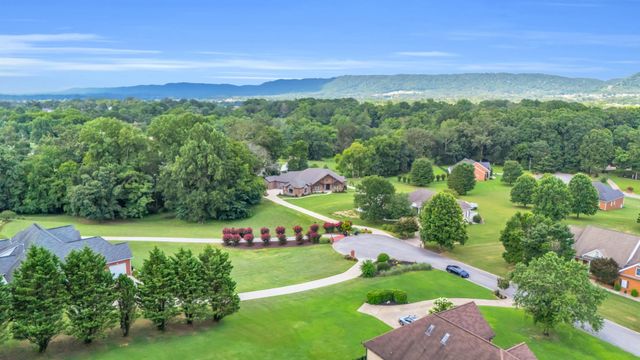 7020 Clarissa Drive, Ooltewah, TN 37363