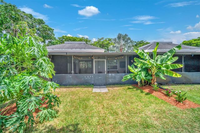 2185 SW 81st Avenue 162, Davie, FL 33324