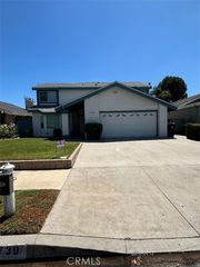 21730 Merridy, Chatsworth (los Angeles), CA 91311