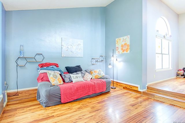 14014 SHIRE OAK ST, San Antonio, TX 78247