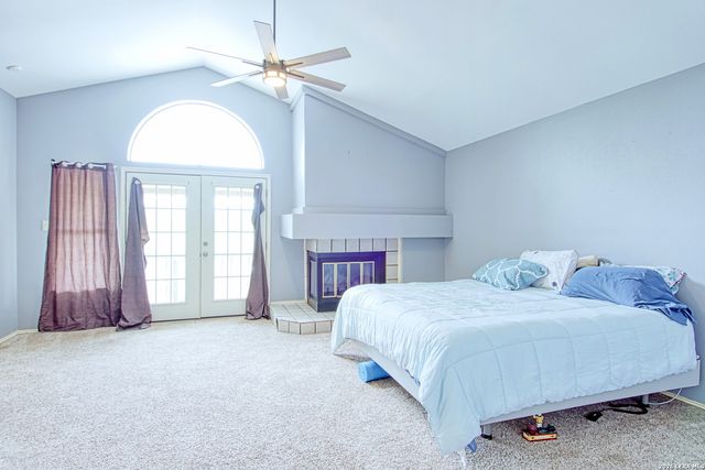 14014 SHIRE OAK ST, San Antonio, TX 78247