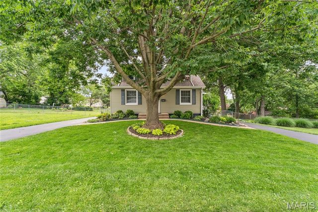 4030 Jane Avenue, St Ann, MO 63074