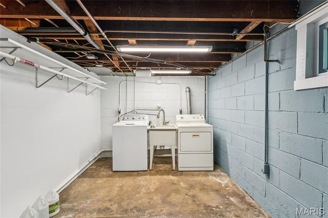 4030 Jane Avenue, St Ann, MO 63074