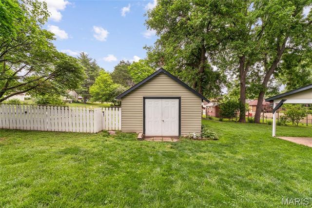 4030 Jane Avenue, St Ann, MO 63074