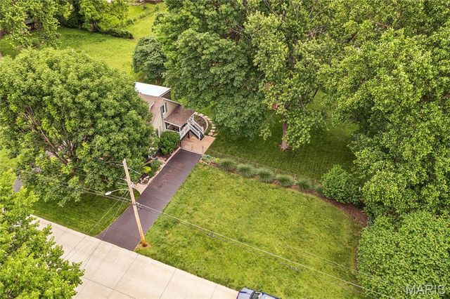 4030 Jane Avenue, St Ann, MO 63074