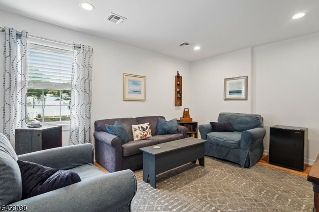 10 David Rd, Cedar Grove Twp., NJ 07009