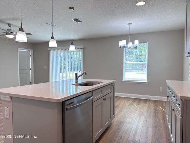 3684 OWEN Avenue, Jacksonville, FL 32208