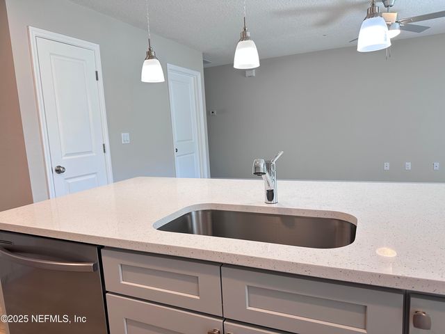 3684 OWEN Avenue, Jacksonville, FL 32208