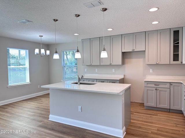 3684 OWEN Avenue, Jacksonville, FL 32208