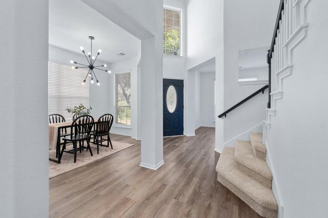 13508 Campesina DR, Austin, TX 78727