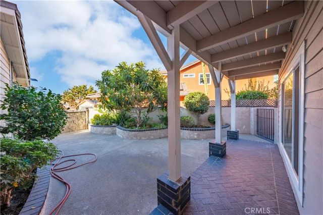 13850 Bruyere Court, San Diego, CA 92129