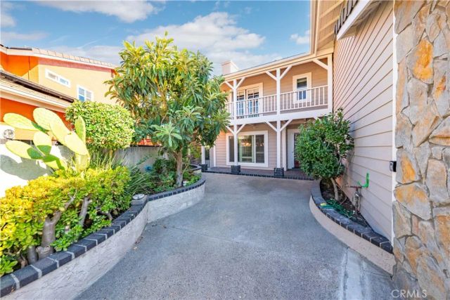 13850 Bruyere Court, San Diego, CA 92129