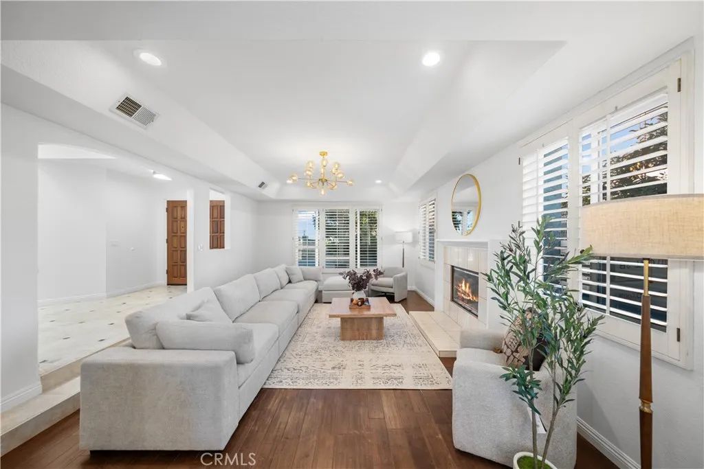 13850 Bruyere Court, San Diego, CA 92129
