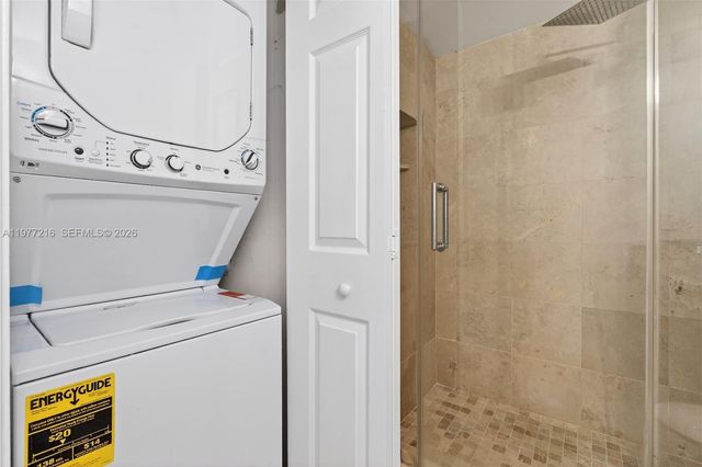 16541 Blatt Blvd 205, Weston, FL 33326