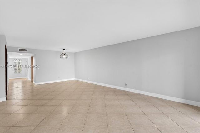 16541 Blatt Blvd 205, Weston, FL 33326