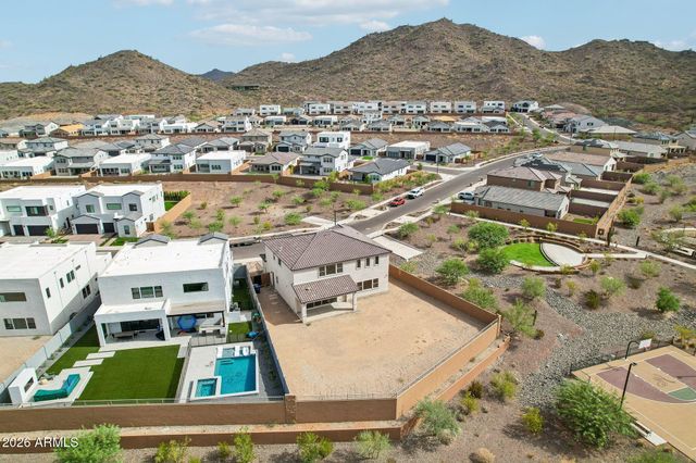 7299 W OBERLIN Way, Peoria, AZ 85383