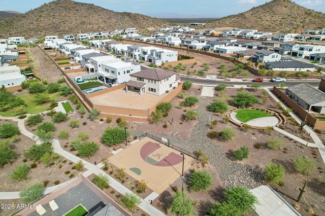 7299 W OBERLIN Way, Peoria, AZ 85383
