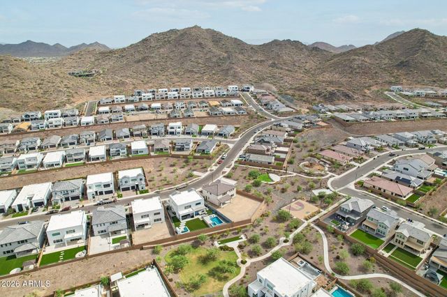 7299 W OBERLIN Way, Peoria, AZ 85383