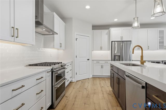 12280 N Crossing Dr, Goochland, VA 23103