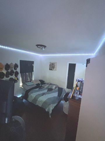 3513 Jackson Street, Bellwood, IL 60104