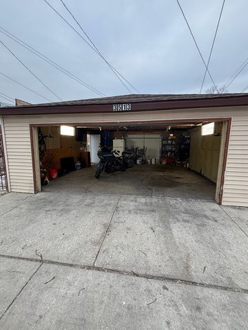 3513 Jackson Street, Bellwood, IL 60104