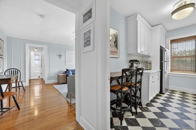 412 Munro Avenue 4F, Mamaroneck, NY 10543