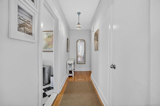 412 Munro Avenue 4F, Mamaroneck, NY 10543