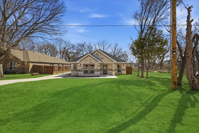 2222 Water Crest Lane, Glenn Heights, TX 75154