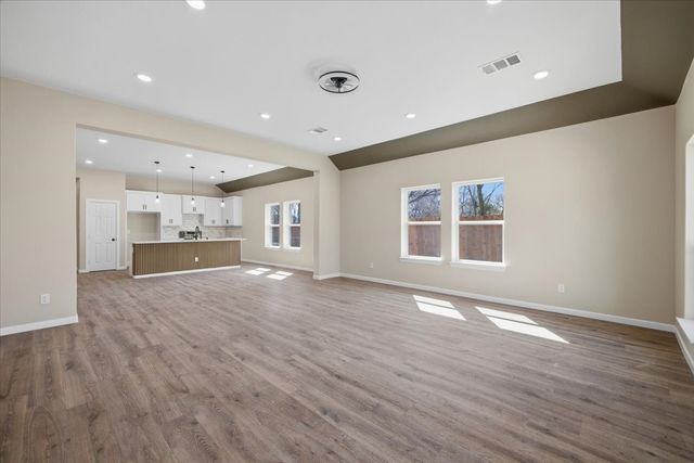 2222 Water Crest Lane, Glenn Heights, TX 75154