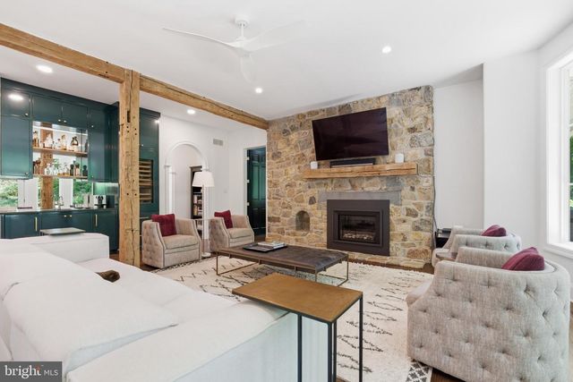 959 GARRETT MILL RD, Newtown Square, PA 19073