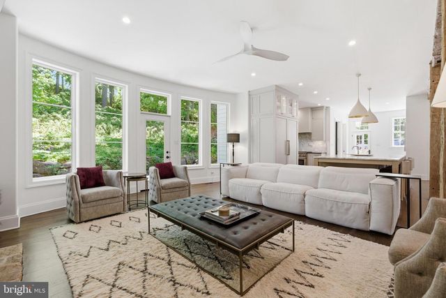 959 GARRETT MILL RD, Newtown Square, PA 19073