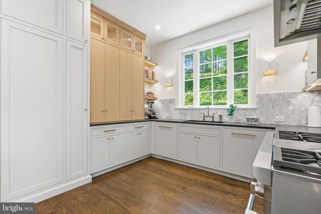 959 GARRETT MILL RD, Newtown Square, PA 19073